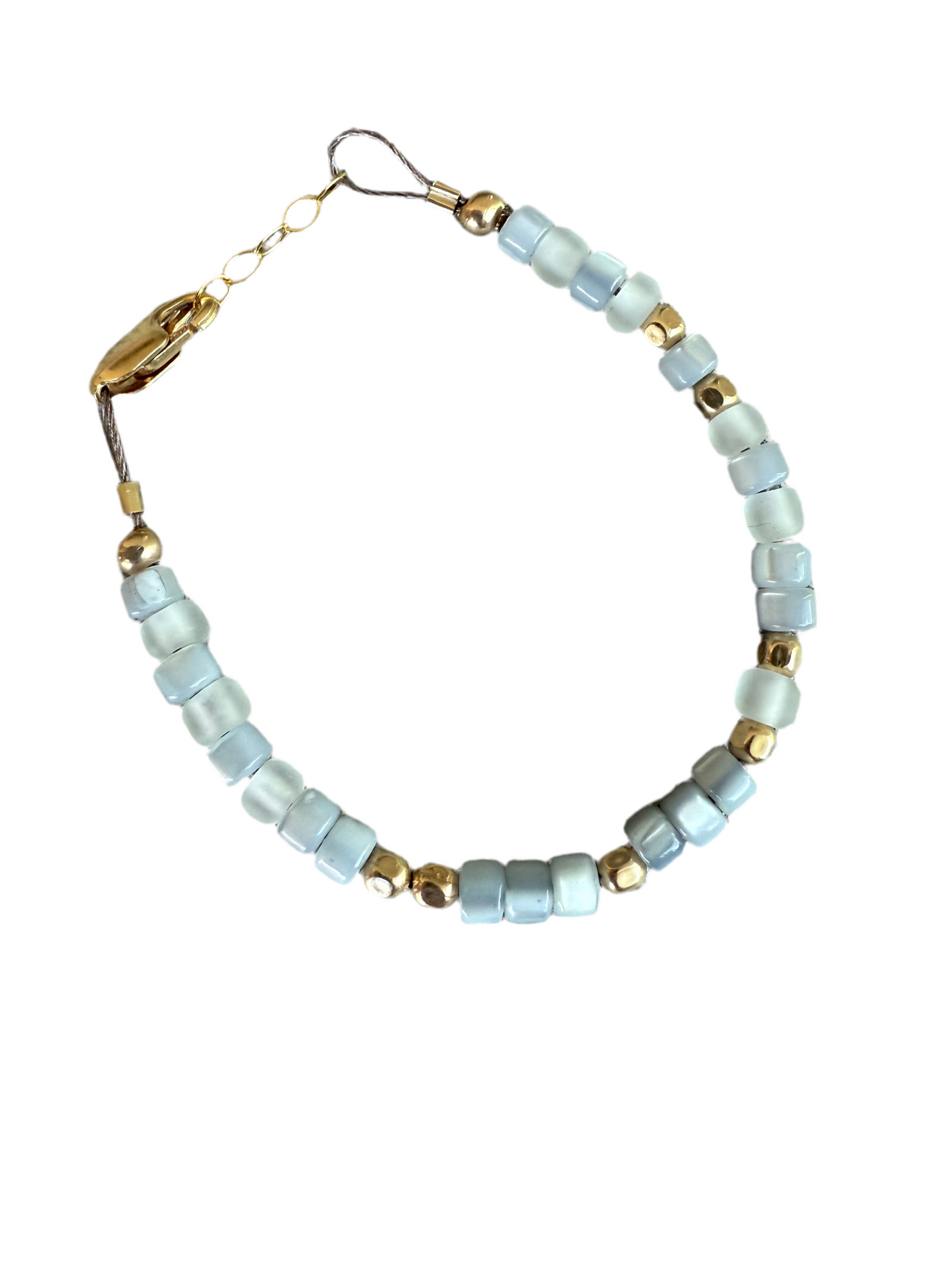 Gray mother of pearl | beaded bracelet