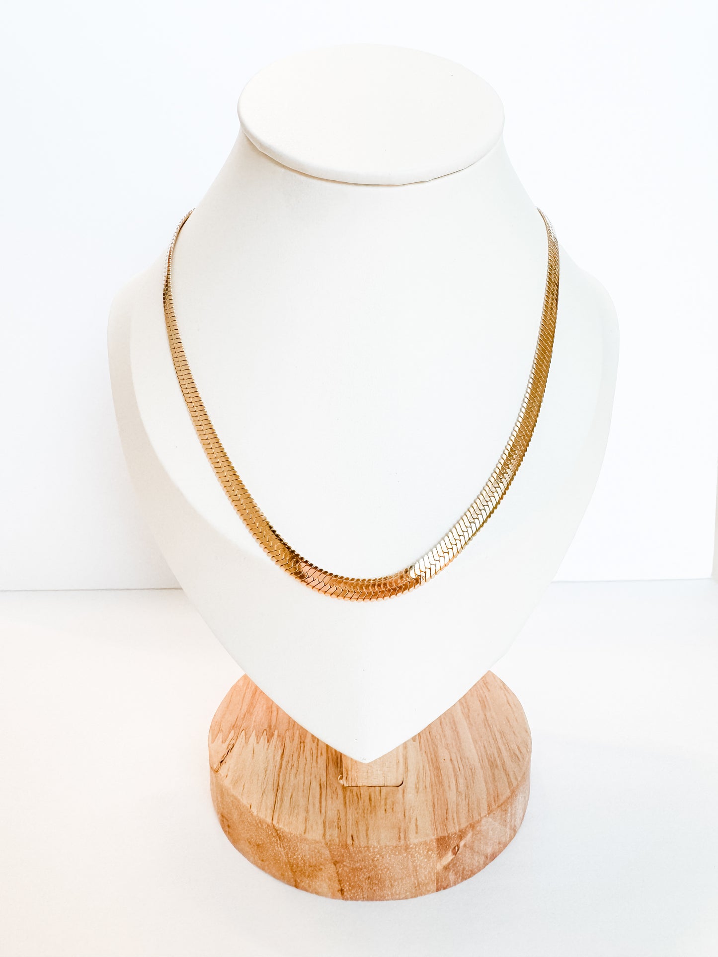 ELAINE | stainless steel herringbone necklace (thick)