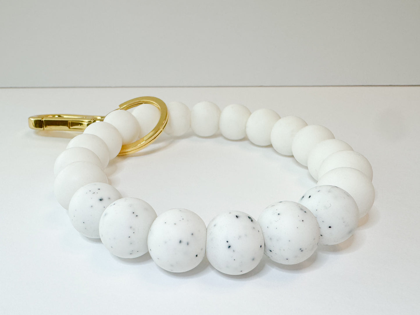 KEYCHAIN BANGLE | white with speckle