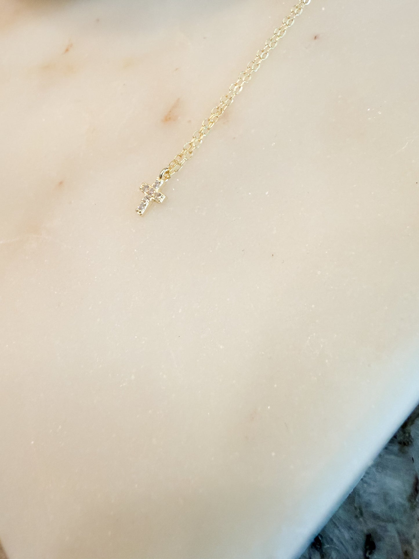MARY Necklace | gold