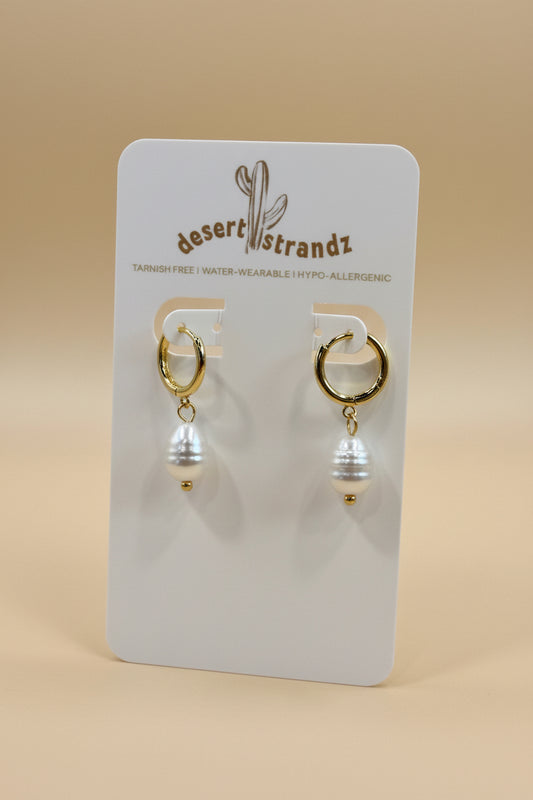 Pearl drop earrings