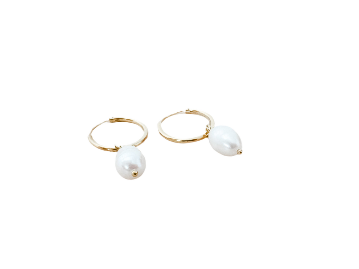 DARLA 2 | sterling silver with gold plated comfort closure hoops with pearl accent