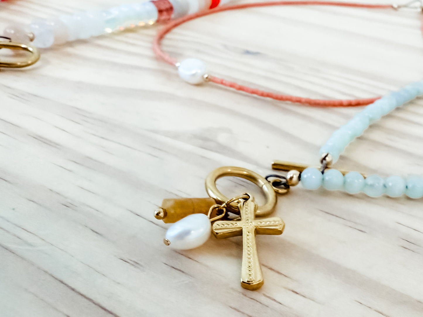Brezza Marina - Sea Breeze | beaded necklace with pearl and gemstone accent and stainless steel components
