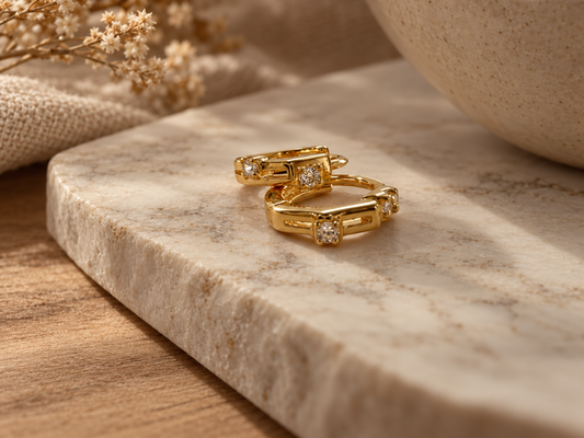 THE TINY HOOP | GOLD
