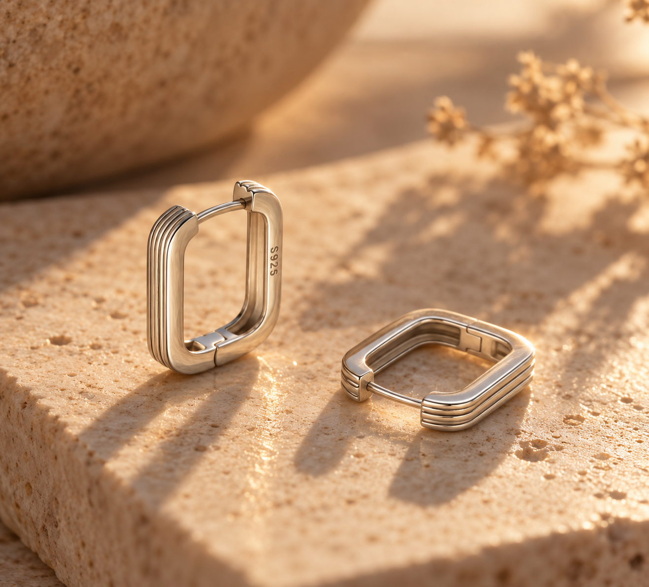 THE GOLDEN HOUR HOOP | SILVER